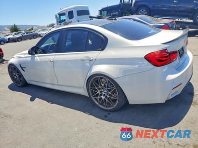 Drugie zdjęcie samochodu z przodu: 2017 BMW M3 VIN:WBS8M9C34H5G85986 - miniatura