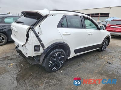 Trzecie zdjęcie samochodu z tyłu: 2023 KIA NIRO WIND VIN:KNDCR3L12P5021387 - miniatura