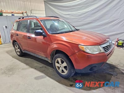 Czwarte zdjęcie samochodu z boku: 2010 SUBARU FORESTER XS VIN:JF2SH6BCXAG799758 - miniatura