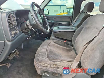Zdjęcie 7 z 12 samochodu: 2002 CHEVROLET SILVERADO K2500 HEAVY DUTY VIN:1GCHK23192F104466 - miniatura
