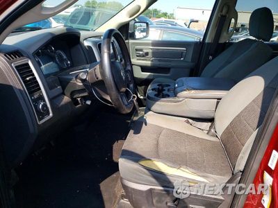 Zdjęcie 7 z 12 samochodu: 2018 RAM 1500 SLT VIN:3C6RR7LT3JG198573 - miniatura