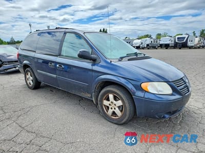 Czwarte zdjęcie samochodu z boku: 2007 DODGE GRAND CARAVAN SXT VIN:2D4GP44L77R325317 - miniatura