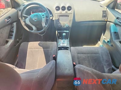 Zdjęcie 8 z 12 samochodu: 2009 NISSAN ALTIMA 2.5 VIN:1N4AL21E59N418559 - miniatura