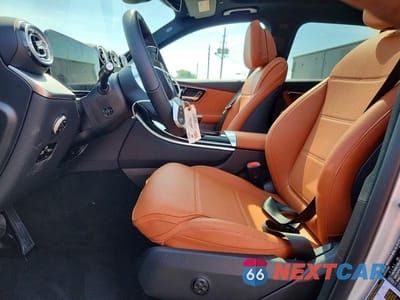 Zdjęcie 7 z 14 samochodu: 2026 MERCEDES-BENZ GLC 300 VIN:W1NKM4GB7TF495741 - miniatura