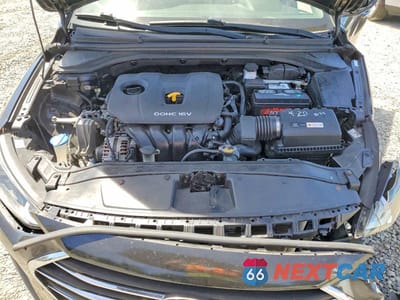 Zdjęcie 11 z 12 samochodu: 2017 HYUNDAI ELANTRA SE VIN:KMHD84LFXHU428174 - miniatura