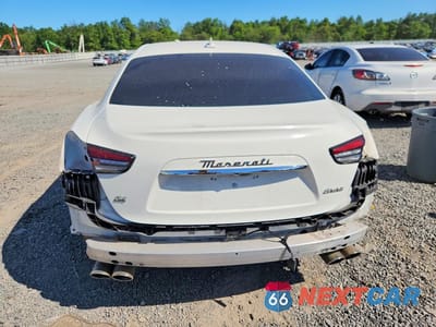 Zdjęcie 6 z 13 samochodu: 2022 MASERATI GHIBLI MODENA VIN:ZAM57YTM0N1380856 - miniatura