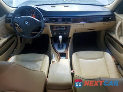 Zdjęcie 8 z 12 samochodu: 2010 BMW 328 XI VIN:WBAPK7C57AA461486 - miniatura