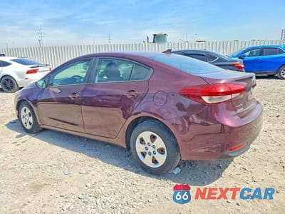 Drugie zdjęcie samochodu z przodu: 2018 KIA FORTE LX VIN:3KPFK4A7XJE258798 - miniatura