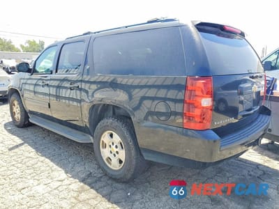 Drugie zdjęcie samochodu z przodu: 2011 CHEVROLET SUBURBAN C1500 LT VIN:1GNSCJE05BR359736 - miniatura