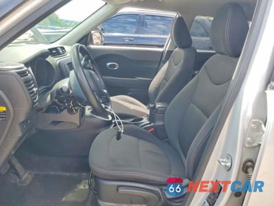 Zdjęcie 7 z 13 samochodu: 2014 KIA SOUL BASE VIN:KNDJN2A29E7727895 - miniatura