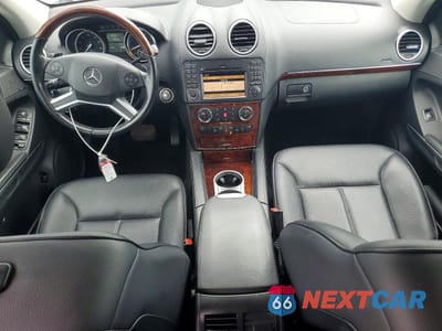 Zdjęcie 8 z 13 samochodu: 2012 MERCEDES-BENZ GL 450 4MATIC VIN:4JGBF7BE1CA797801 - miniatura
