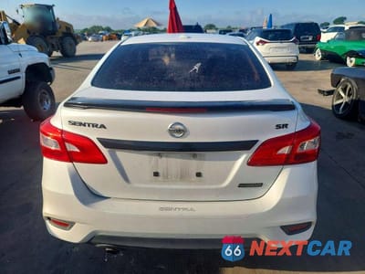 Zdjęcie 6 z 12 samochodu: 2018 NISSAN SENTRA SR VIN:3N1AB7AP9JY281017 - miniatura