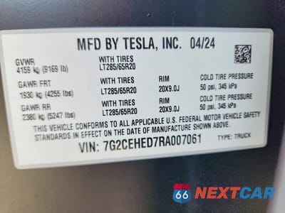 Zdjęcie 12 z 12 samochodu: 2024 TESLA CYBERTRUCK VIN:7G2CEHED7RA007061 - miniatura