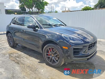 Czwarte zdjęcie samochodu z boku: 2025 PORSCHE MACAN S VIN:WP1AG2A56SLB40186 - miniatura