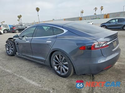 Drugie zdjęcie samochodu z przodu: 2020 TESLA MODEL S VIN:5YJSA1E24LF361632 - miniatura