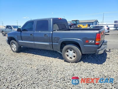 Drugie zdjęcie samochodu z przodu: 2005 GMC NEW SIERRA K1500 VIN:2GTEK13T451219843 - miniatura