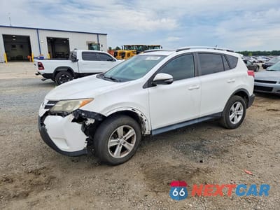 2014 TOYOTA RAV4 XLE 2T3WFREV8EW121198 - główne zdjęcie licytacji z USA - miniatura