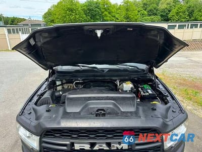 Zdjęcie 9 z 10 samochodu: 2022 RAM 2500 TRADESMAN VIN:3C6MR5AJ3NG221016 - miniatura