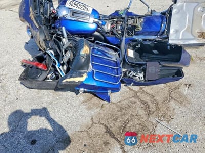 Zdjęcie 9 z 10 samochodu: 2017 HARLEY-DAVIDSON FLHTK ULTRA LIMITED VIN:1HD1KED18HB684647 - miniatura
