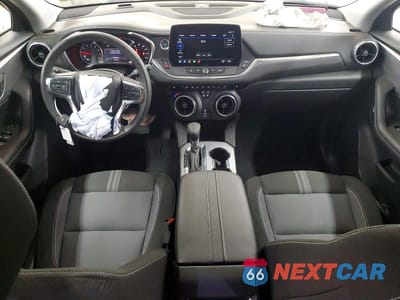 Zdjęcie 8 z 13 samochodu: 2025 CHEVROLET BLAZER 2LT VIN:3GNKBCR46SS202001 - miniatura