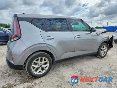 Trzecie zdjęcie samochodu z tyłu: 2024 KIA SOUL VIN:KNDJ23AU2R7907788 - miniatura