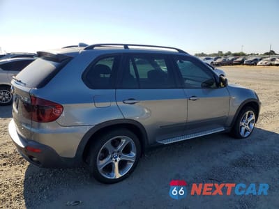 Trzecie zdjęcie samochodu z tyłu: 2010 BMW X5 XDRIVE35D VIN:5UXFF0C51ALT75300 - miniatura