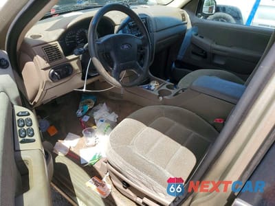 Zdjęcie 8 z 12 samochodu: 2002 FORD EXPLORER XLT VIN:1FMZU73E82ZB94749 - miniatura