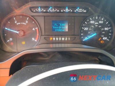 Zdjęcie 9 z 12 samochodu: 2017 FORD F350 SUPER DUTY VIN:1FD8W3HT7HEC41582 - miniatura