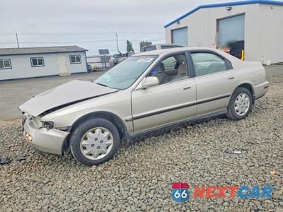 1996 HONDA ACCORD LX 1HGCD563XTA112238 - główne zdjęcie licytacji z USA - miniatura