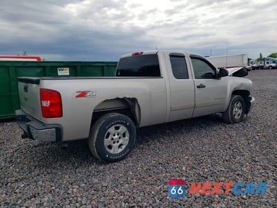 Trzecie zdjęcie samochodu z tyłu: 2007 CHEVROLET SILVERADO K1500 VIN:2GCEK19J371720733 - miniatura