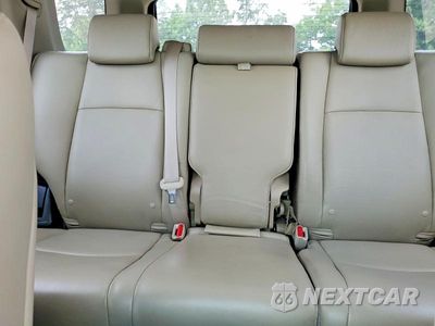 Zdjęcie 10 z 13 samochodu: 2010 TOYOTA 4RUNNER LIMITED VIN:JTEBU5JR2A5019737 - miniatura