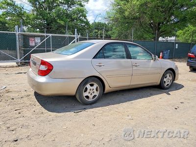 Trzecie zdjęcie samochodu z tyłu: 2003 TOYOTA CAMRY LE V6 VIN:4T1BF32K93U038018 - miniatura