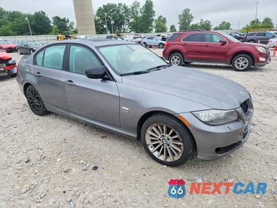 Czwarte zdjęcie samochodu z boku: 2011 BMW 328 XI VIN:WBAPK7C5XBF082860 - miniatura