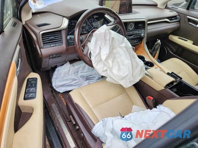 Zdjęcie 8 z 13 samochodu: 2019 LEXUS RX 350 L VIN:JTJDZKCA7K2018314 - miniatura