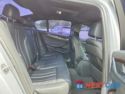 Zdjęcie 10 z 12 samochodu: 2019 BMW 530E VIN:WBAJA9C53KB393641 - miniatura