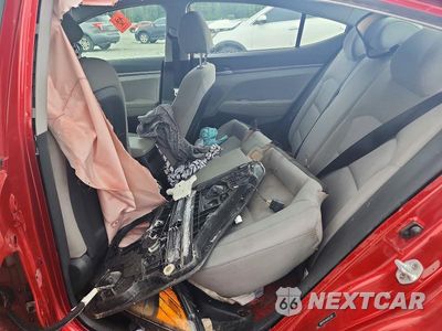 Zdjęcie 10 z 12 samochodu: 2017 HYUNDAI ELANTRA VIN:5NPD74LF6HH102082 - miniatura