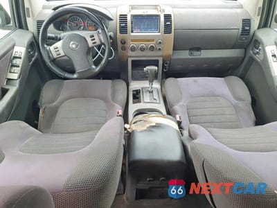 Zdjęcie 8 z 12 samochodu: 2005 NISSAN PATHFINDER XE VIN:5N1AR18U25C773898 - miniatura