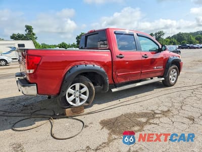 Trzecie zdjęcie samochodu z tyłu: 2014 NISSAN TITAN SV VIN:1N6BA0EC1EN509921 - miniatura