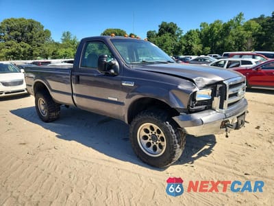 Piąte zdjęcie samochodu w środku: 2006 FORD F250 SUPER DUTY VIN:1FTSF21P46EC19473 - miniatura