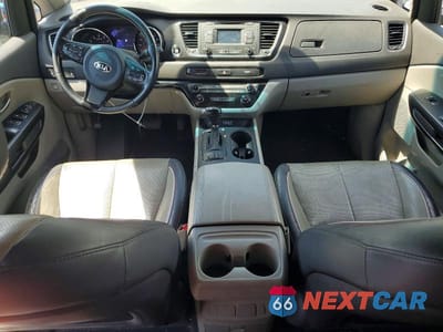 Zdjęcie 8 z 13 samochodu: 2017 KIA SEDONA LX VIN:KNDMB5C17H6239874 - miniatura
