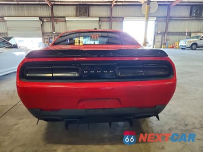 Zdjęcie 6 z 12 samochodu: 2018 DODGE CHALLENGER SXT VIN:2C3CDZAG2JH130834 - miniatura