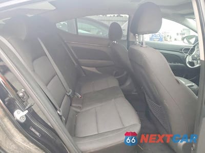 Zdjęcie 10 z 12 samochodu: 2018 HYUNDAI ELANTRA VALUE EDITION VIN:5NPD84LF3JH363804 - miniatura