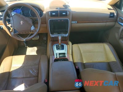 Zdjęcie 8 z 13 samochodu: 2006 PORSCHE CAYENNE S VIN:WP1AB29P06LA60490 - miniatura