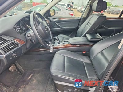 Zdjęcie 7 z 12 samochodu: 2010 BMW X5 XDRIVE48I VIN:5UXFE8C53AL311244 - miniatura