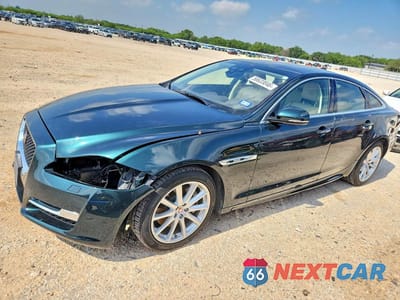 2019 JAGUAR XJ R - SPORT SAJWA1C78K8W19456 - główne zdjęcie licytacji z USA - miniatura