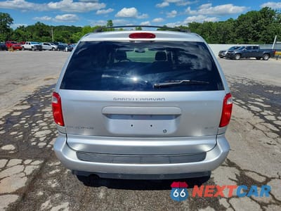 Zdjęcie 6 z 13 samochodu: 2007 DODGE GRAND CARAVAN SXT VIN:2D8GP44L37R223155 - miniatura