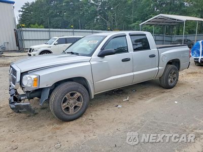 2006 DODGE DAKOTA QUAD SLT 1D7HE48K46S687200 - główne zdjęcie licytacji z USA - miniatura