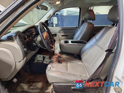 Zdjęcie 7 z 13 samochodu: 2012 GMC SIERRA K2500 HEAVY DUTY VIN:1GT12ZC83CF141120 - miniatura
