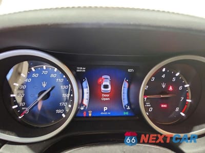 Zdjęcie 9 z 12 samochodu: 2016 MASERATI GHIBLI S VIN:ZAM57RTAXG1178590 - miniatura