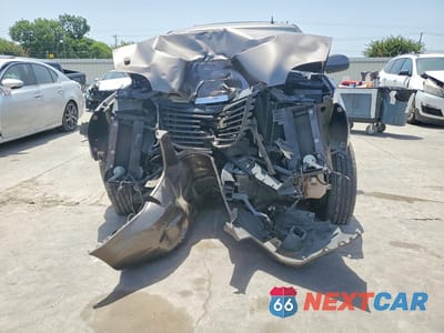 Piąte zdjęcie samochodu w środku: 2013 GMC YUKON SLT VIN:1GKS1CE01DR177680 - miniatura